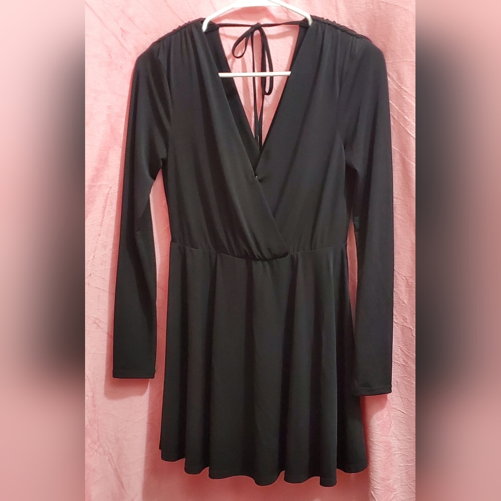 BCBGeneration (Preloved) Black Long Sleeve Mini Dress